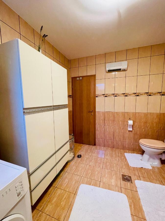 Apartment Mandarina Dugi Rat Buitenkant foto